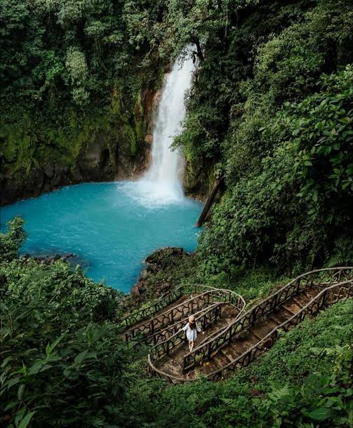 Waterfall visited during a Costa Rica day trip